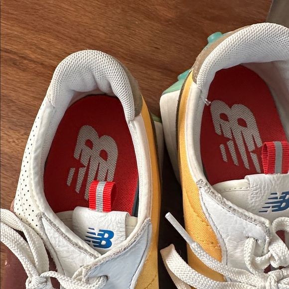 Men’s new balance sneakers - Picture 3 of 7